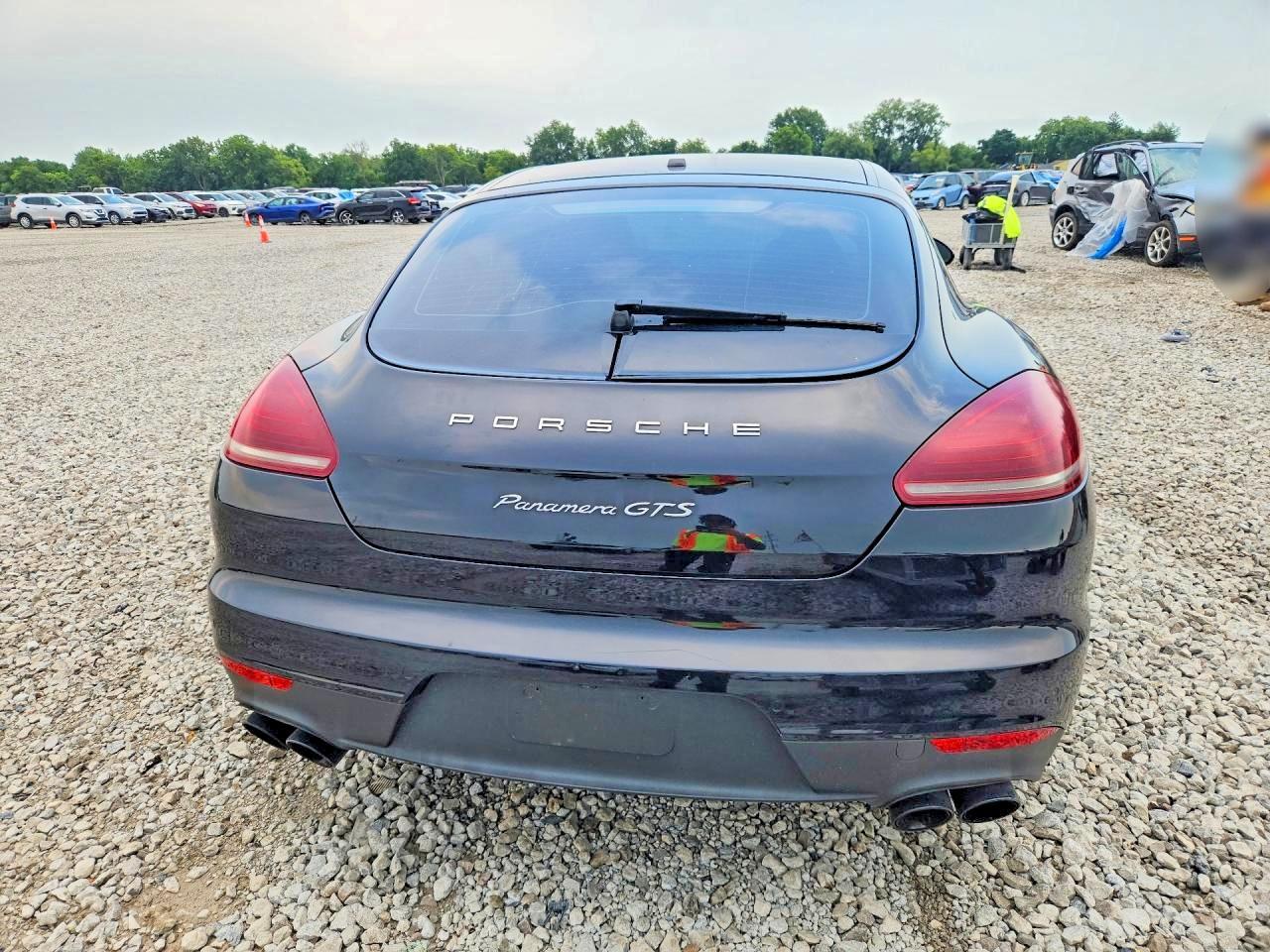 2016 Porsche Panamera Gts - Image 6