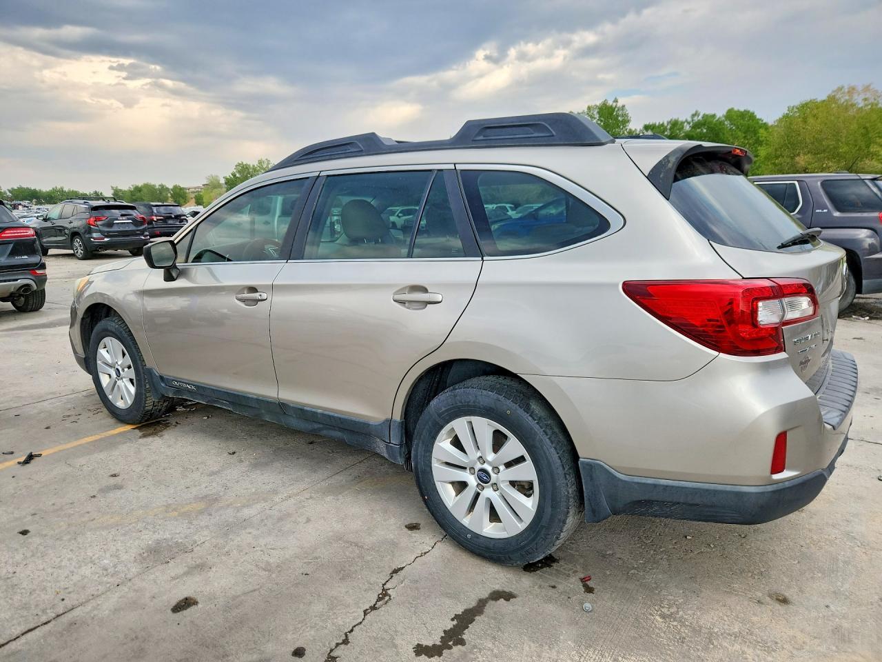 2016 Subaru Outback 2.5I - Фото 2