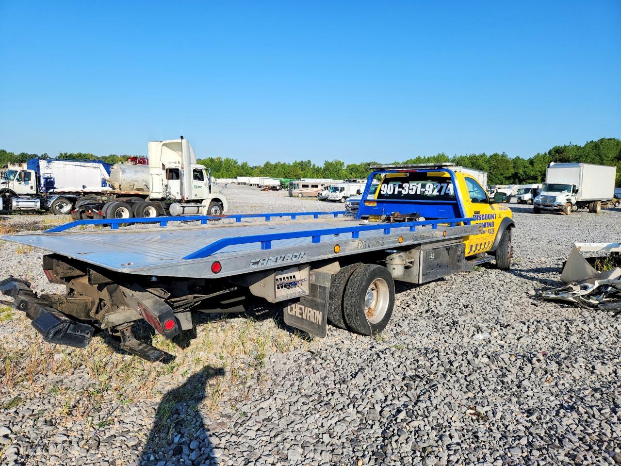 2019 Ram 5500 - Image 3