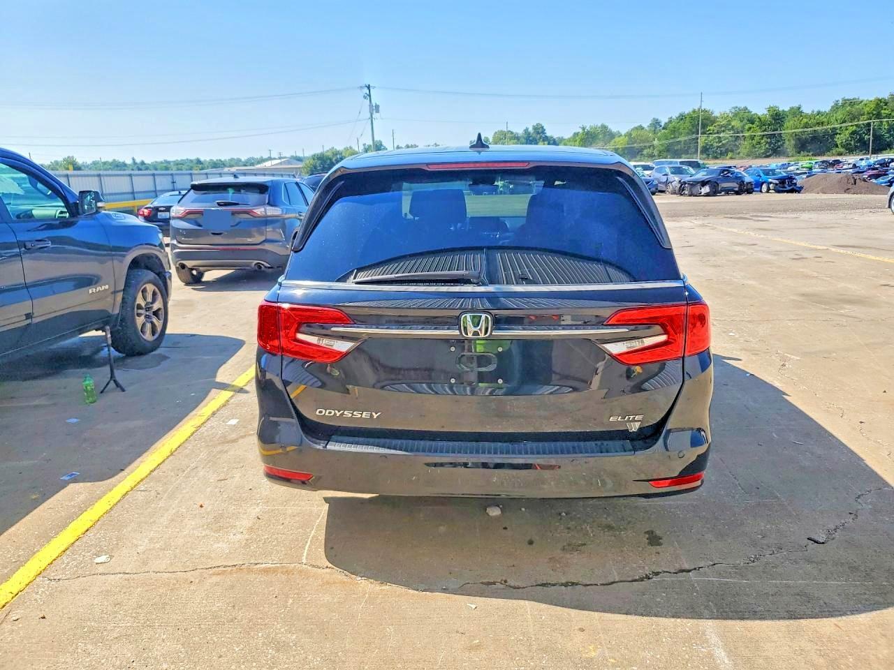 2024 Honda Odyssey Elite - Фото 6