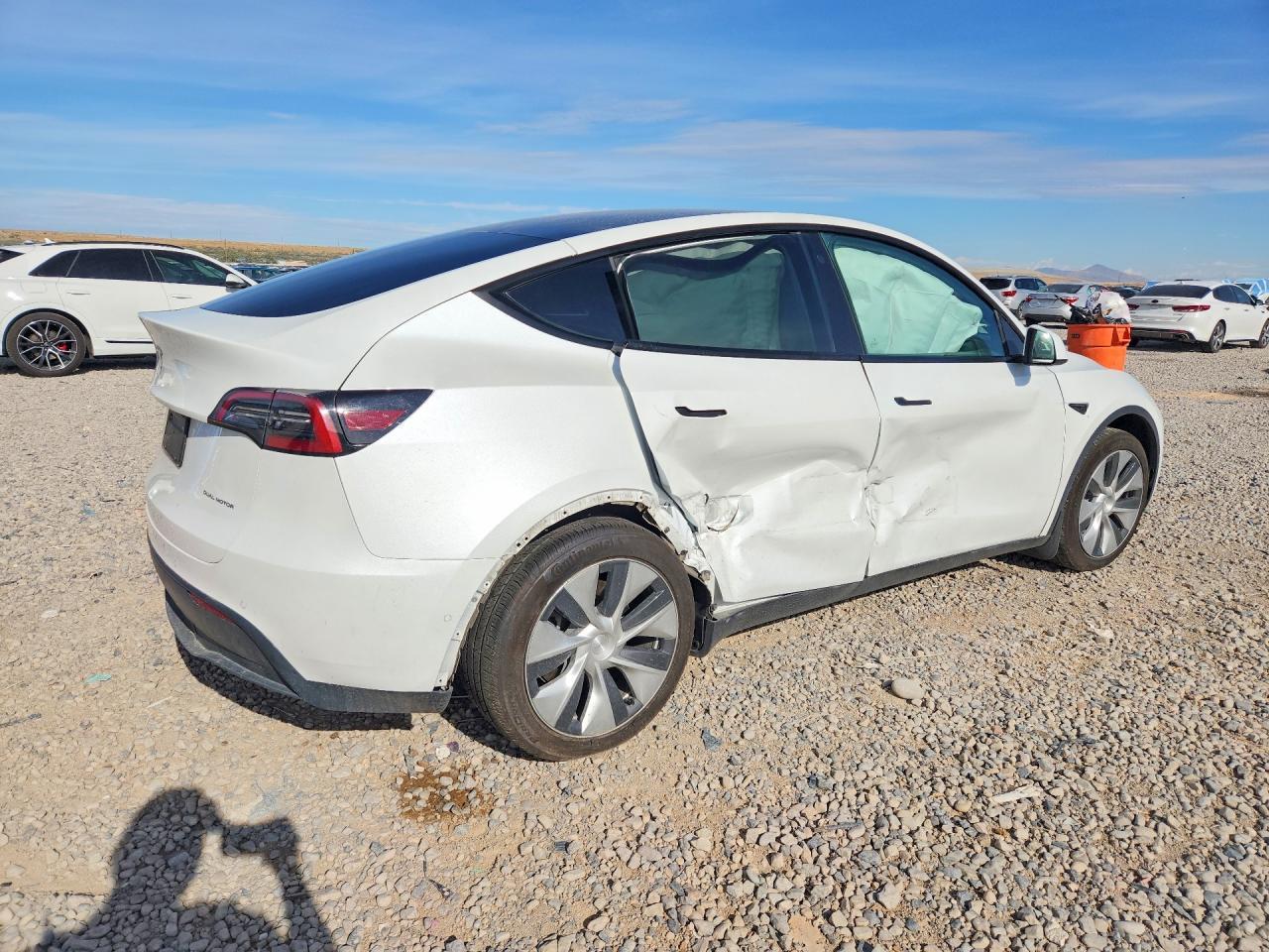 2022 Tesla Model Y - Фото 3