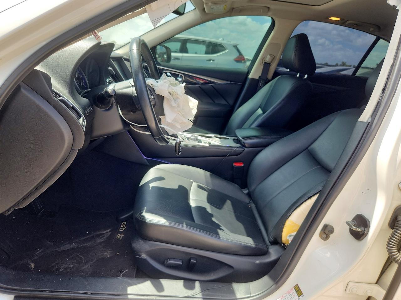 2017 Infiniti Q50 2.0T - Фото 7