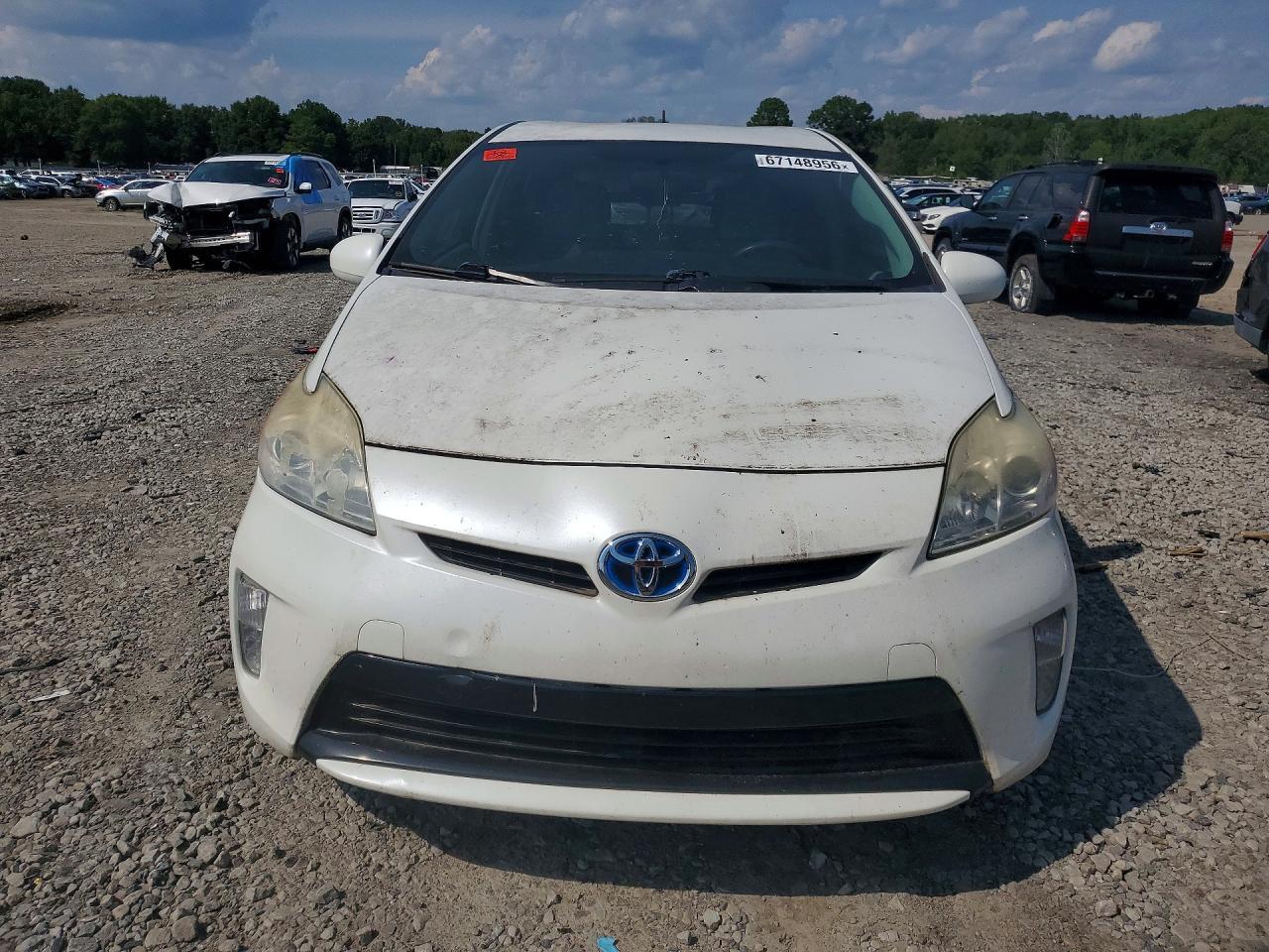 2012 Toyota Prius Two - Фото 5