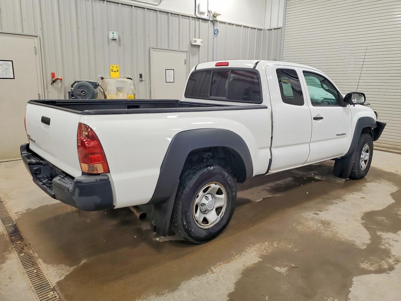 2012 Toyota Tacoma Base - Фото 3
