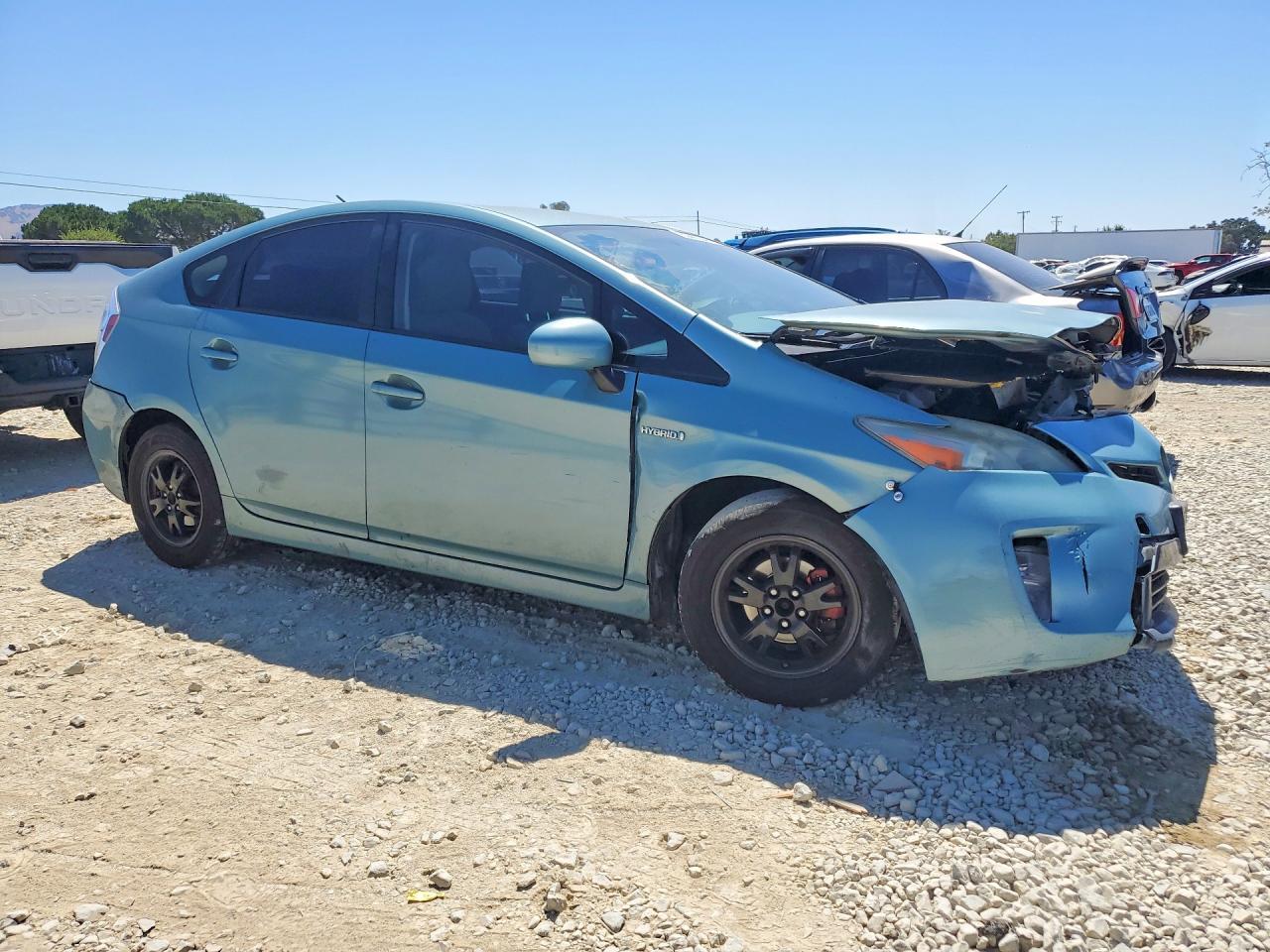 2013 Toyota Prius Three - Фото 4