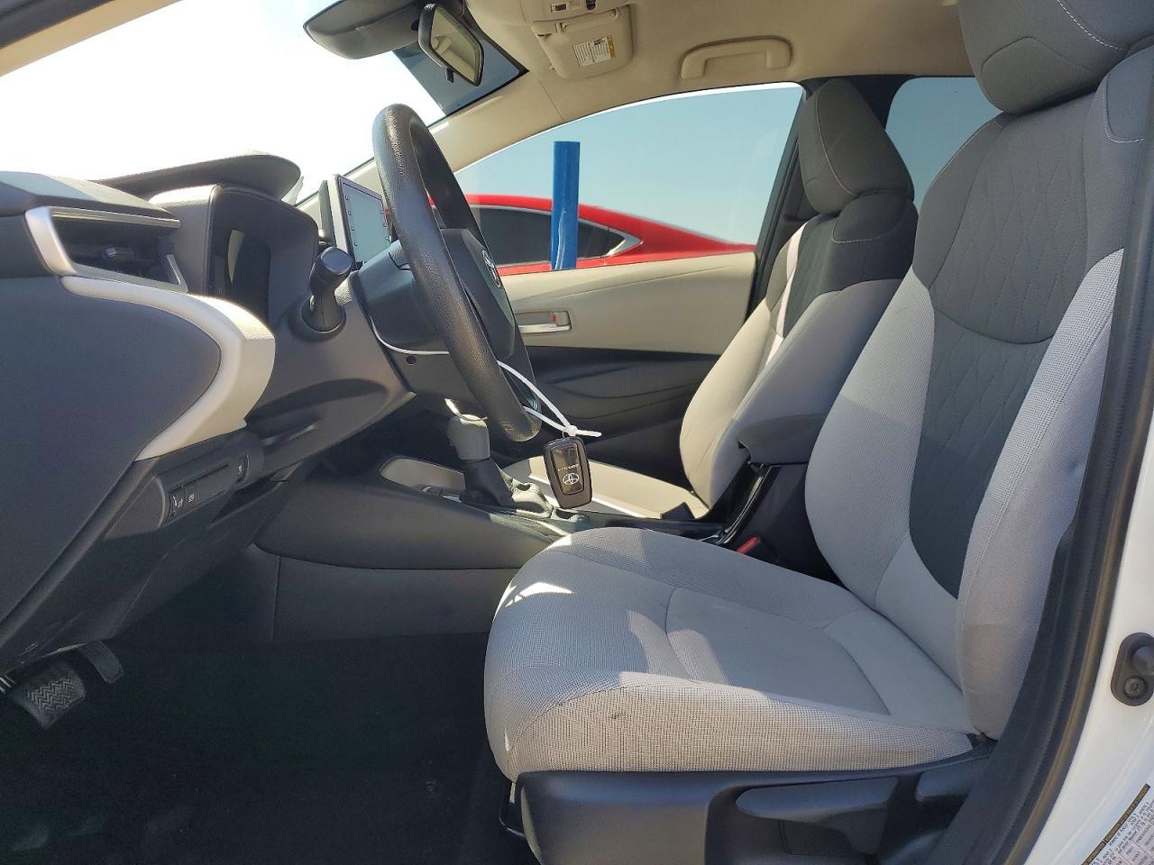 2021 Toyota Corolla Le - Image 7