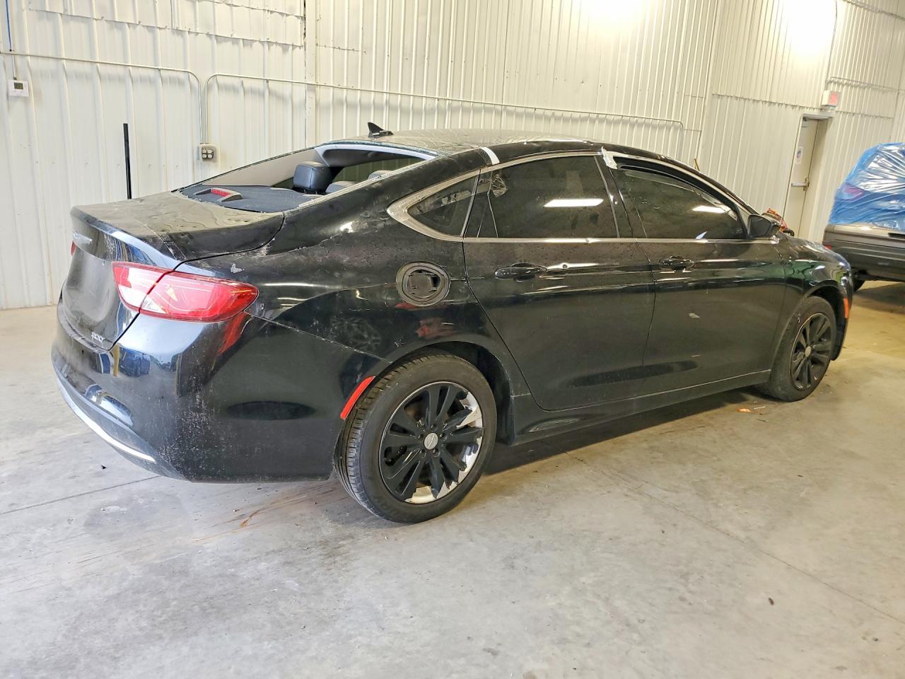 2017 Chrysler 200 Limited - Image 3