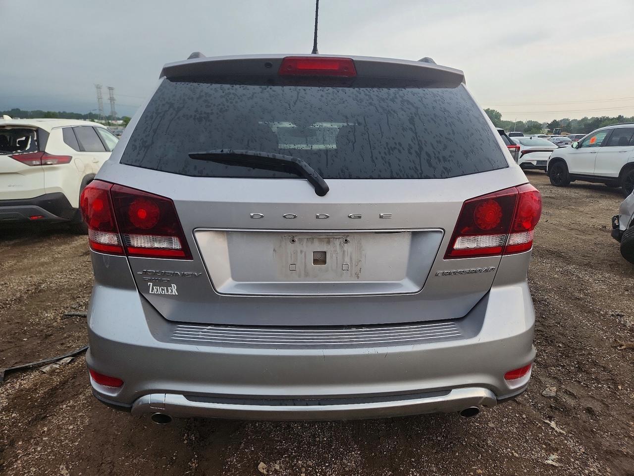 2017 Dodge Journey Crossroad - Фото 6