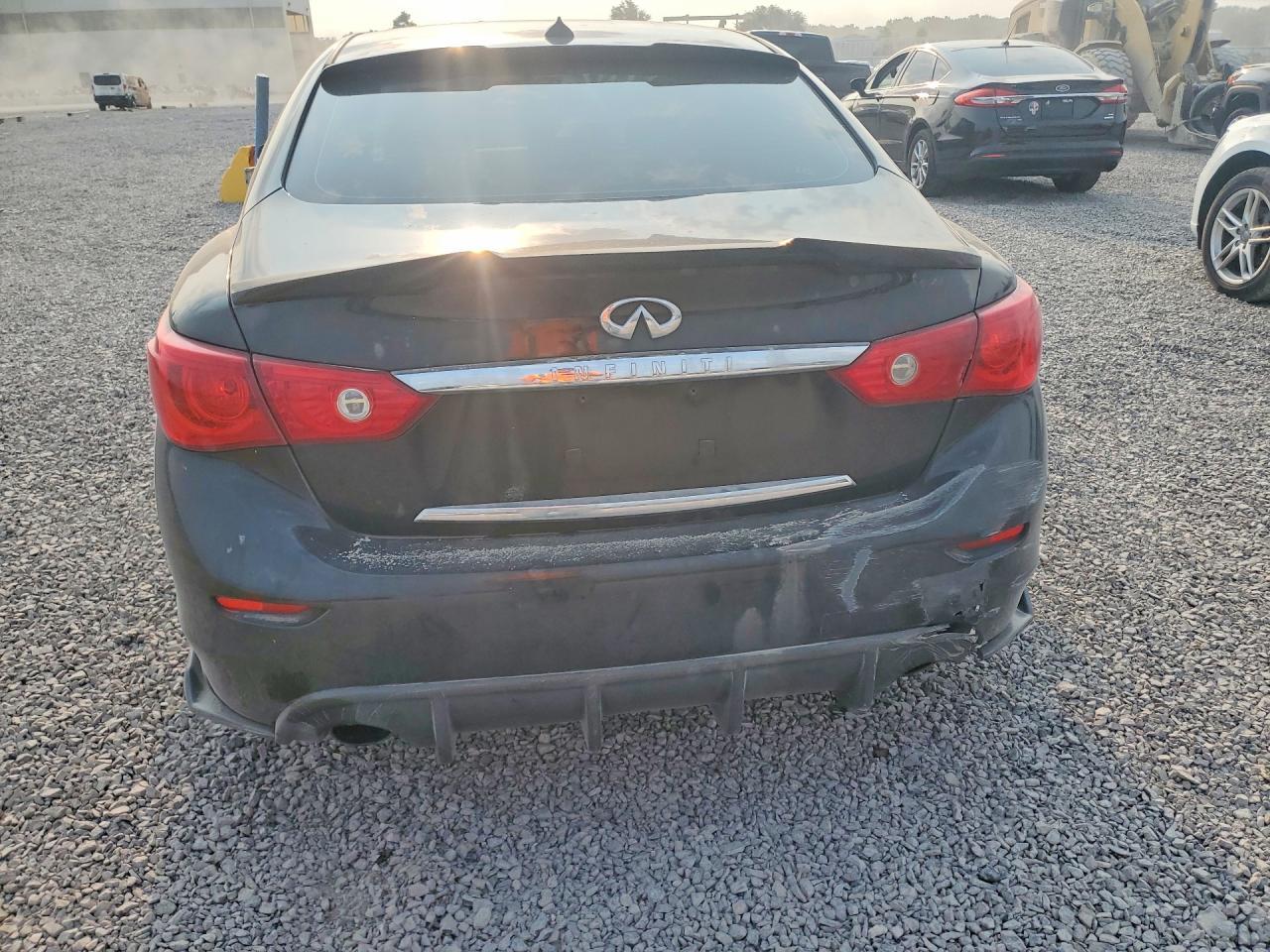 2014 Infiniti Q50 Premium - Image 6