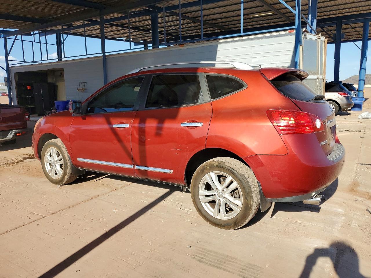 2013 Nissan Rogue S - Image 2