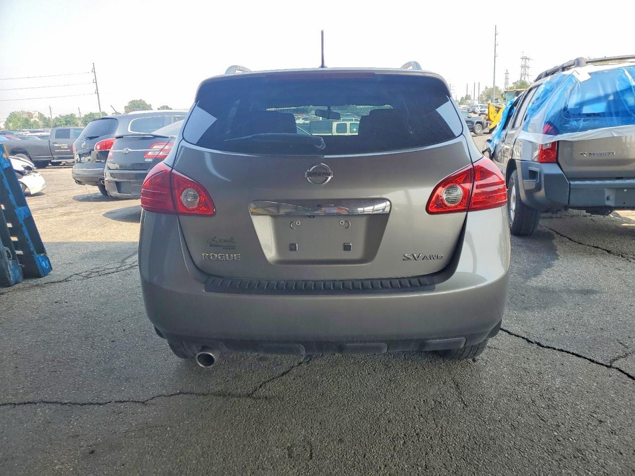 2013 Nissan Rogue S - Фото 6