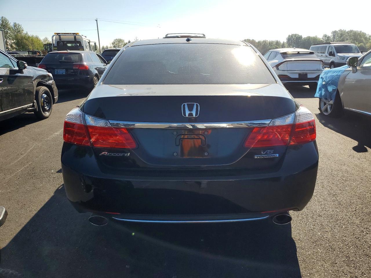 2015 Honda Accord Touring - Фото 6