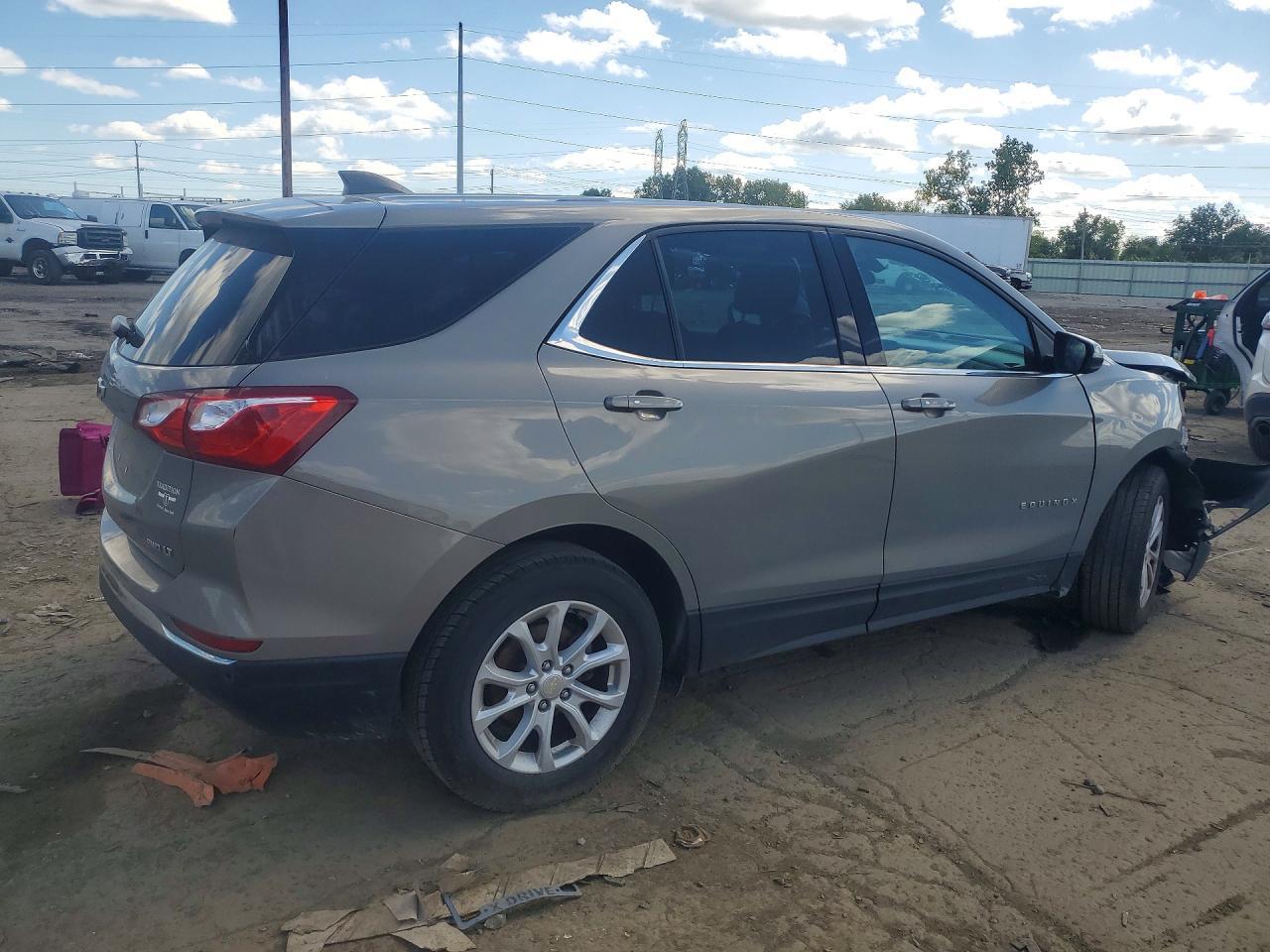 2018 Chevrolet Equinox Lt - Фото 3