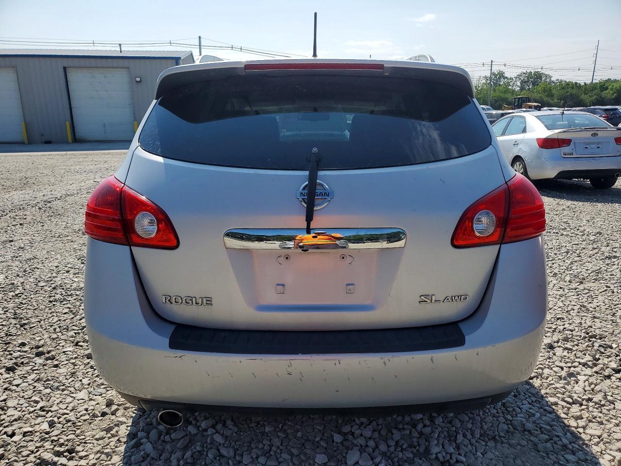 2012 Nissan Rogue S - Фото 6