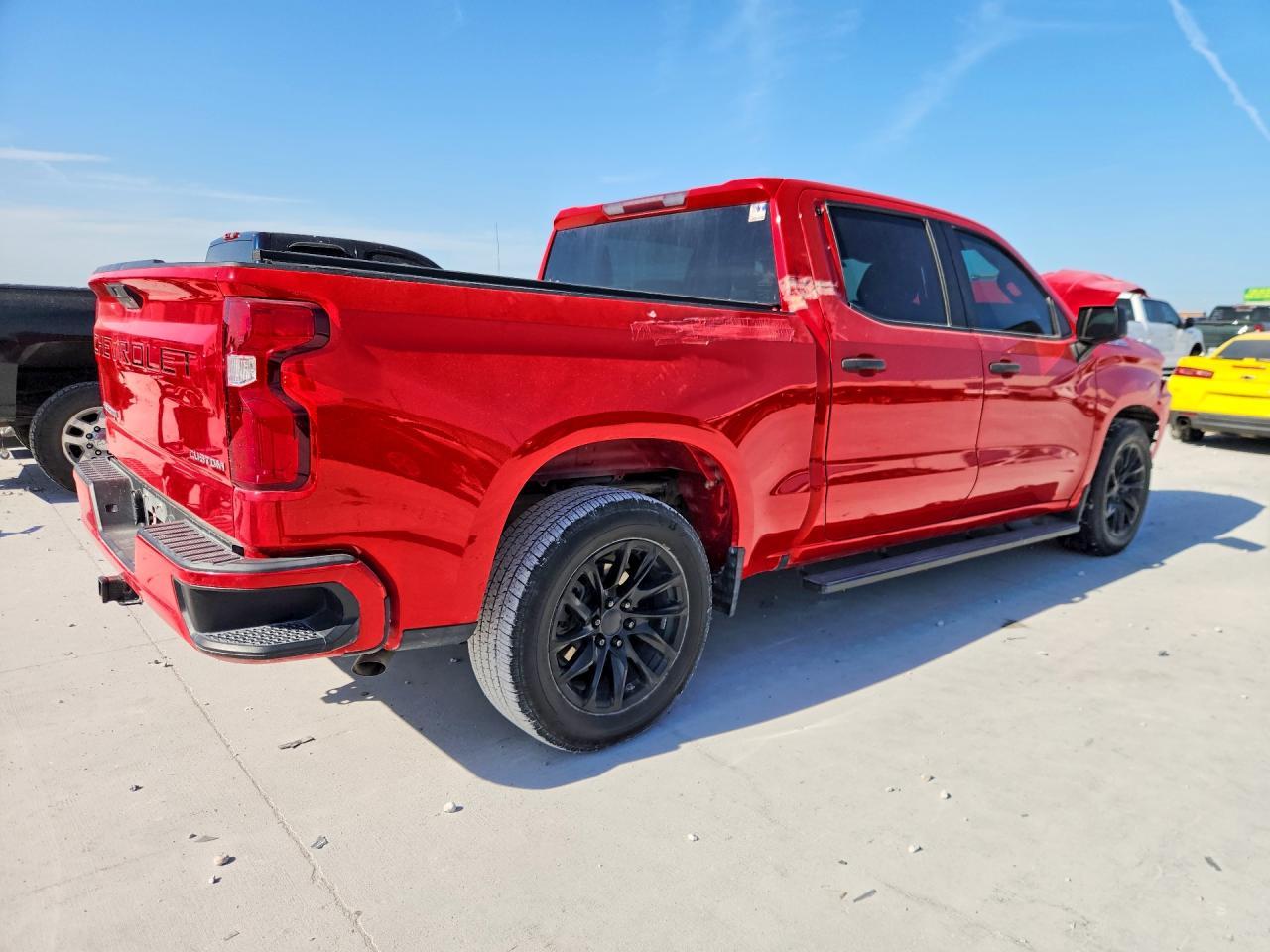 2022 Chevrolet Silverado Ltd C1500 Custom - Фото 3