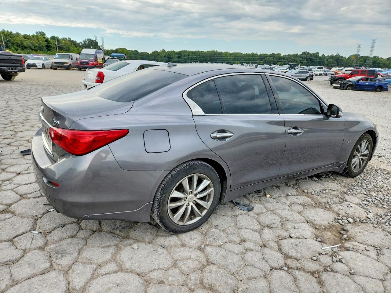 2014 Infiniti Q50 Premium - Фото 3