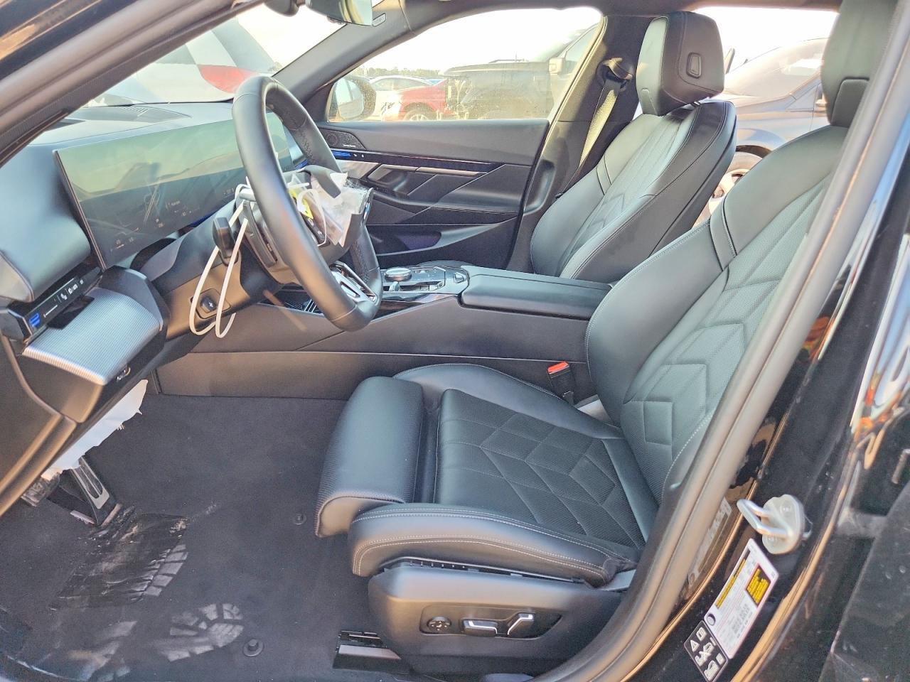 2026 BMW 530 Xi - Фото 7