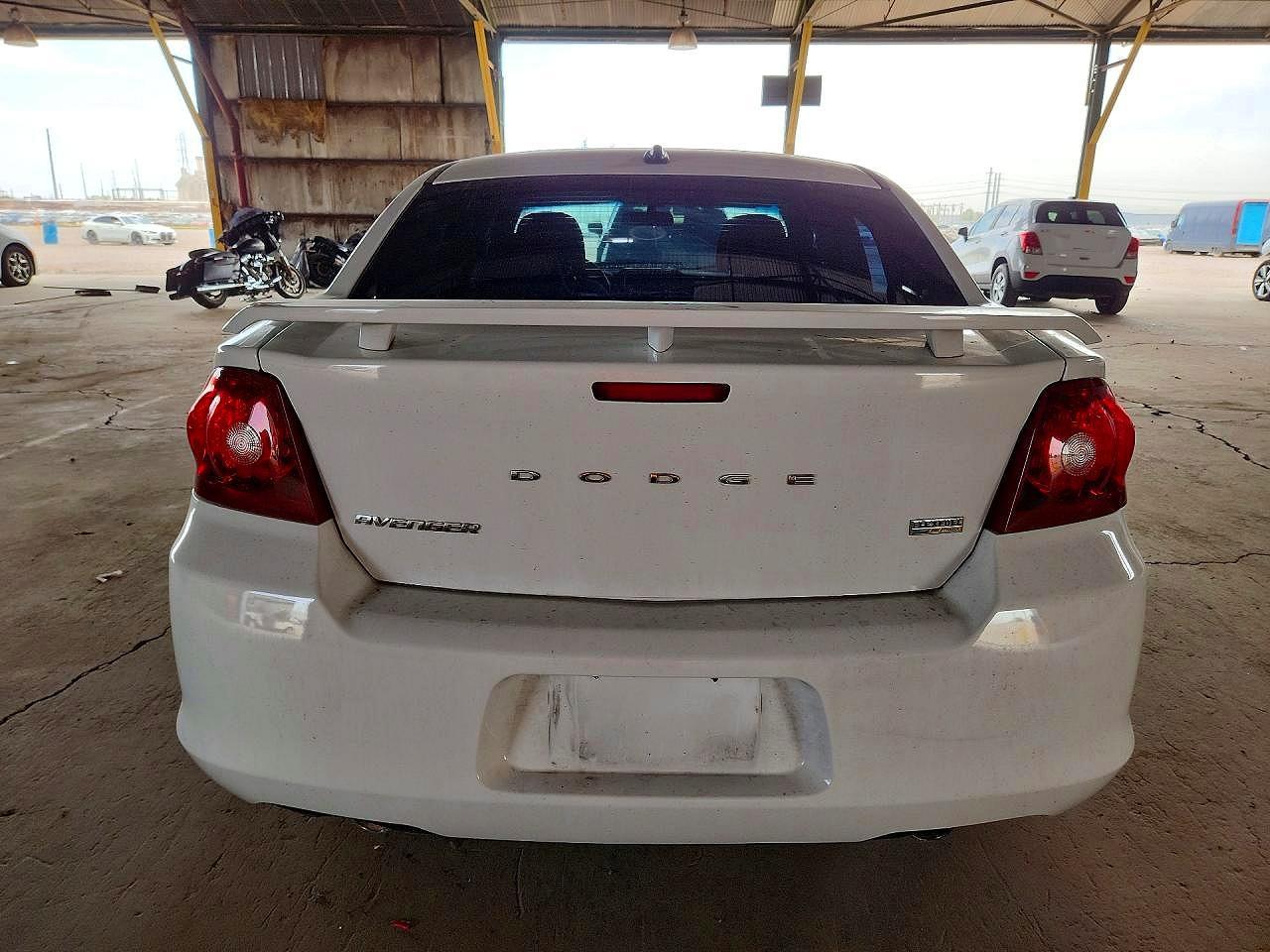 2012 Dodge Avenger Sxt - Image 6