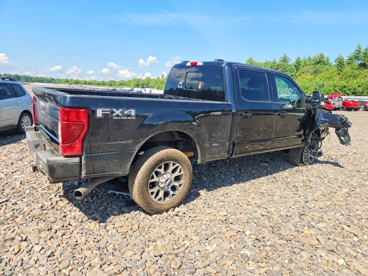 2022 Ford F350 Super Duty - Фото 3