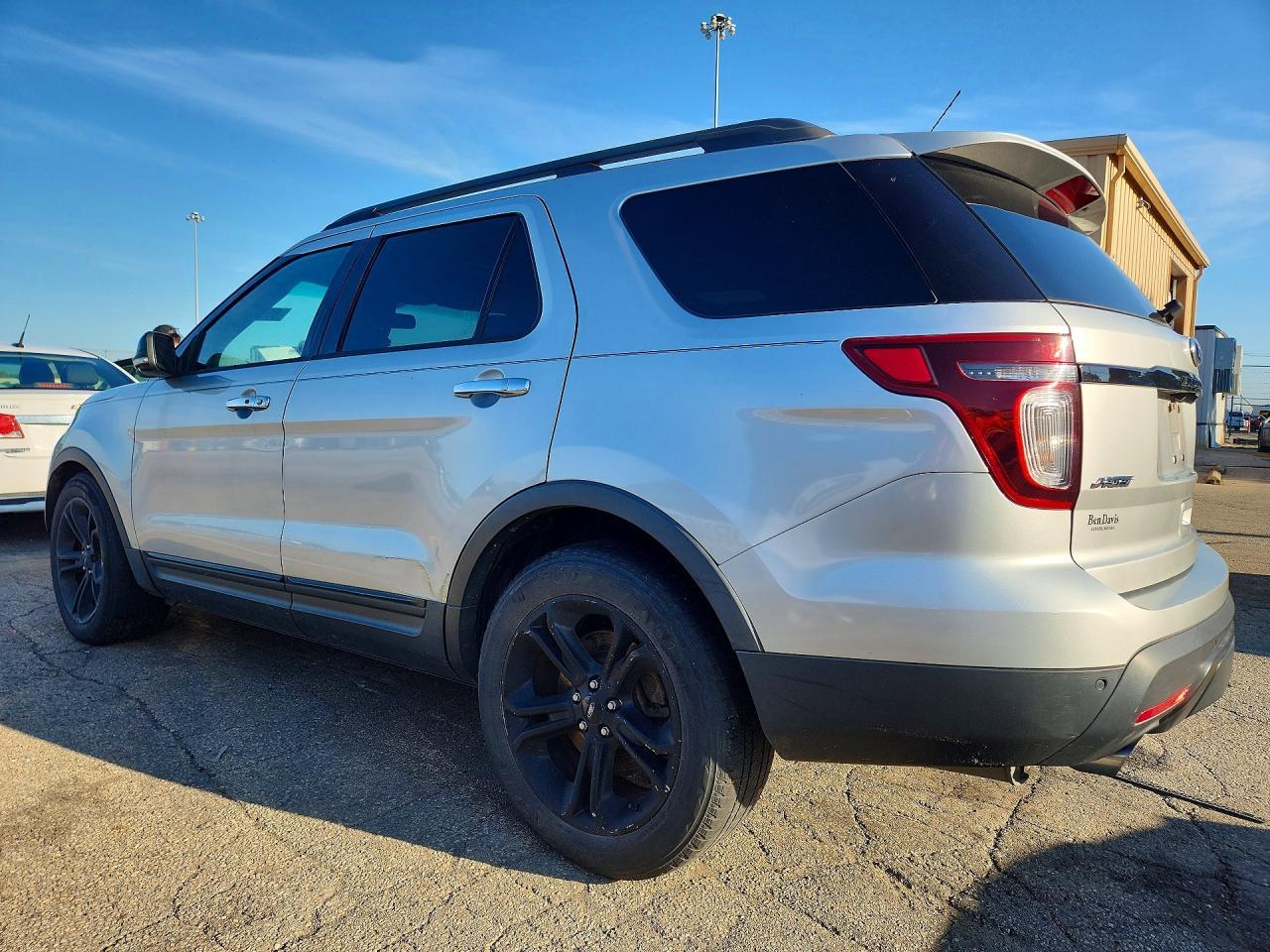 2014 Ford Explorer Sport - Image 2