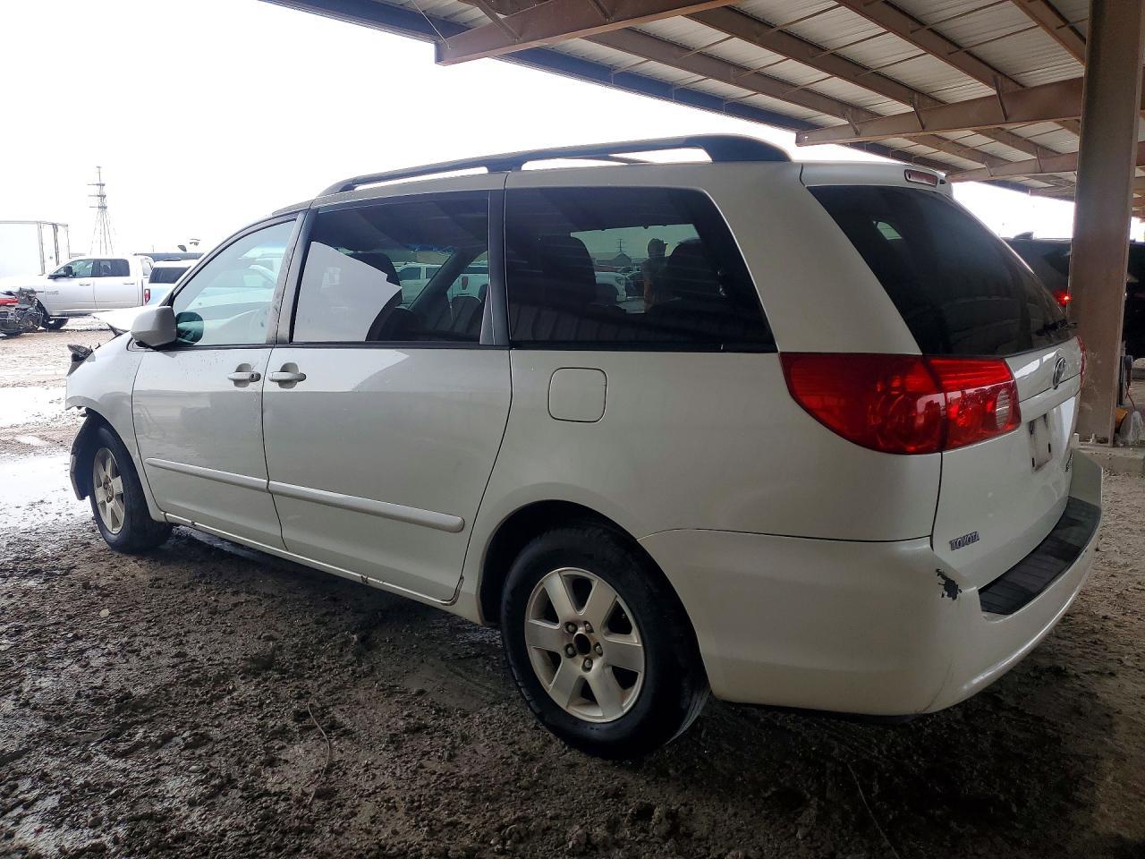 2009 Toyota Sienna Xle - Фото 2