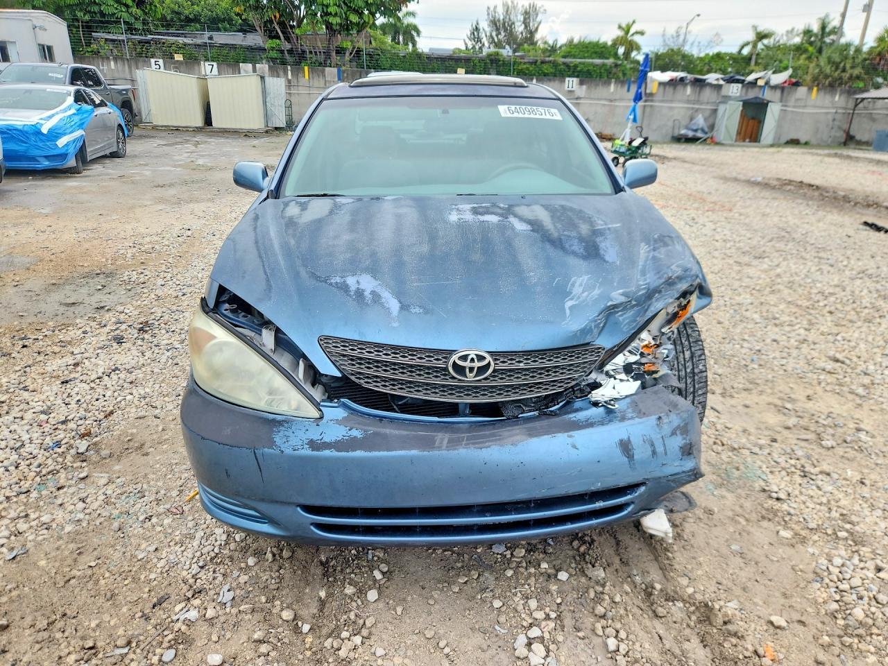 2003 Toyota Camry Le - Фото 5