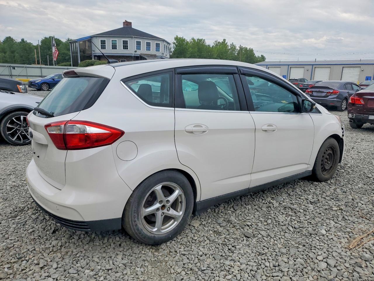 2014 Ford C-Max Prem - Image 3