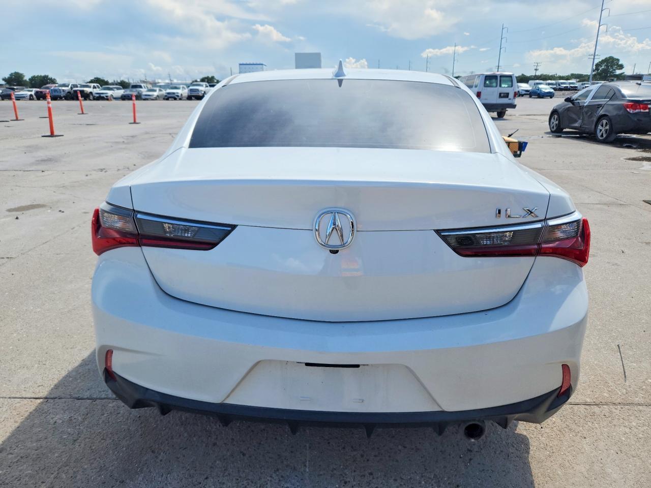 2020 Acura Ilx - Image 6
