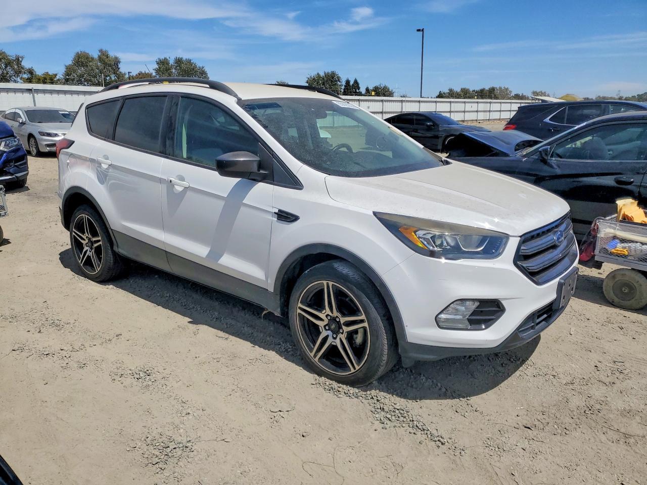2019 Ford Escape Sel - Image 4