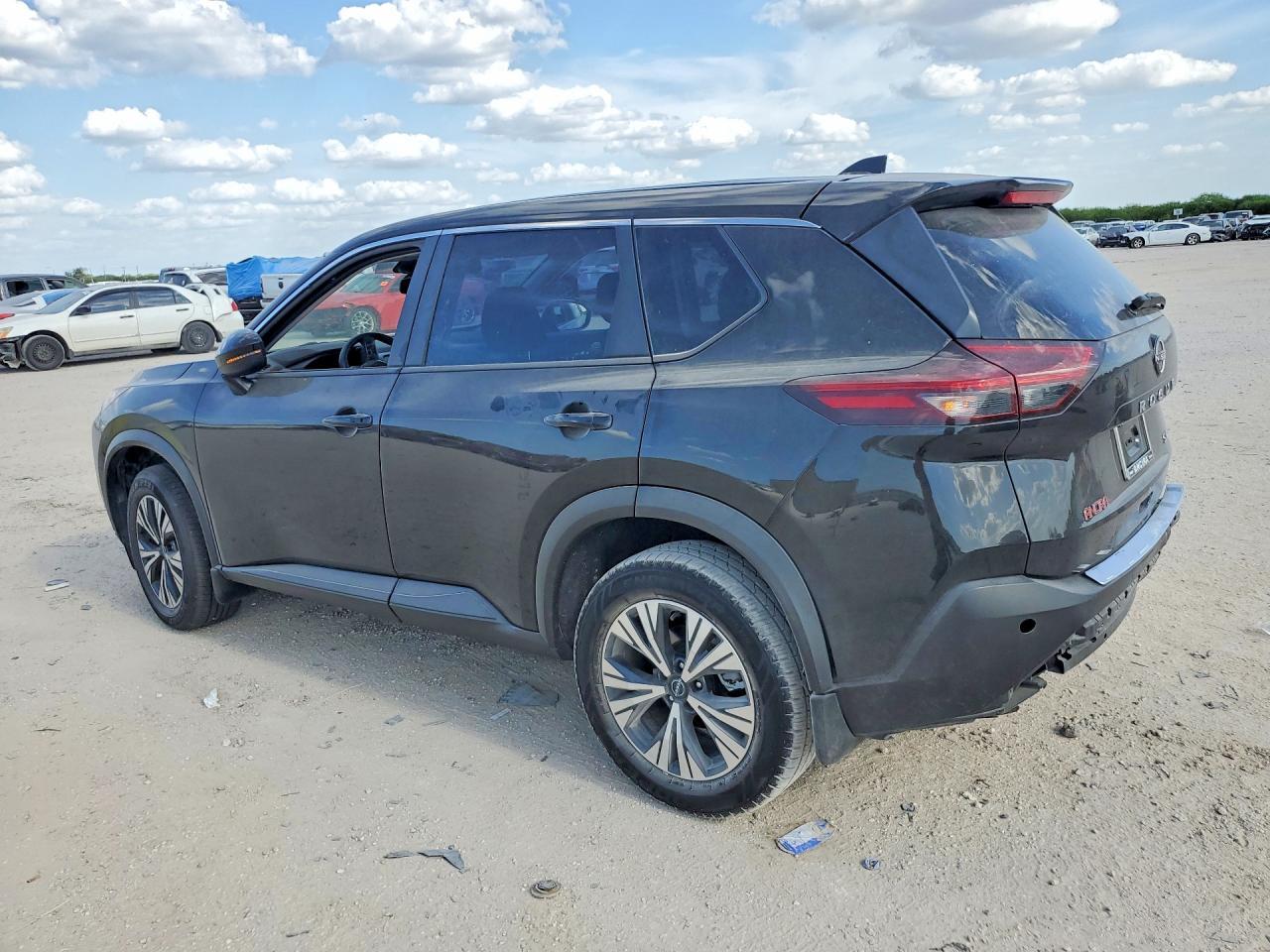 2023 Nissan Rogue Sv - Фото 2