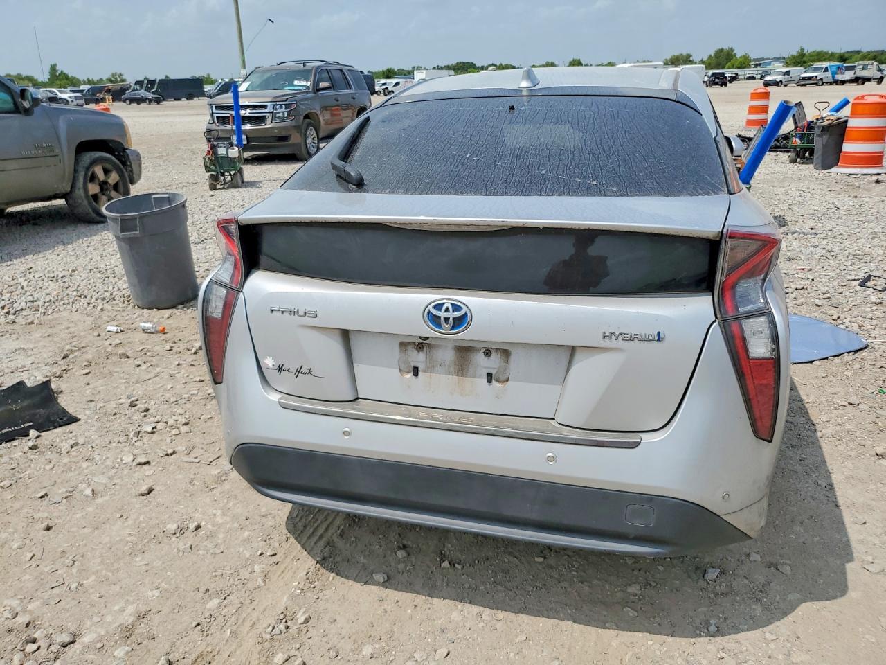2018 Toyota Prius Four - Image 6