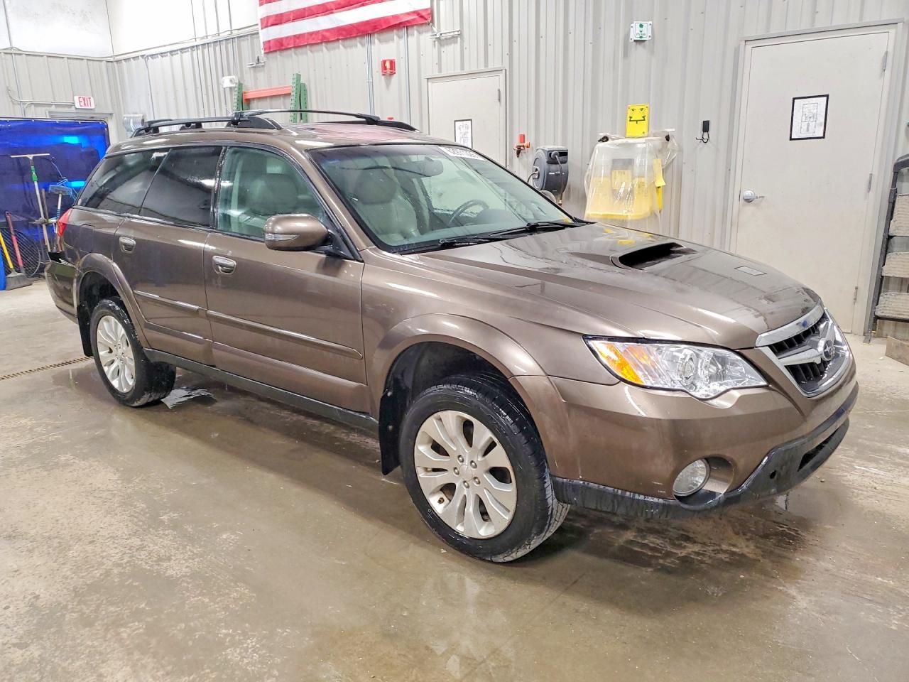 2009 Subaru Outback 2.5Xt Limited - Image 4