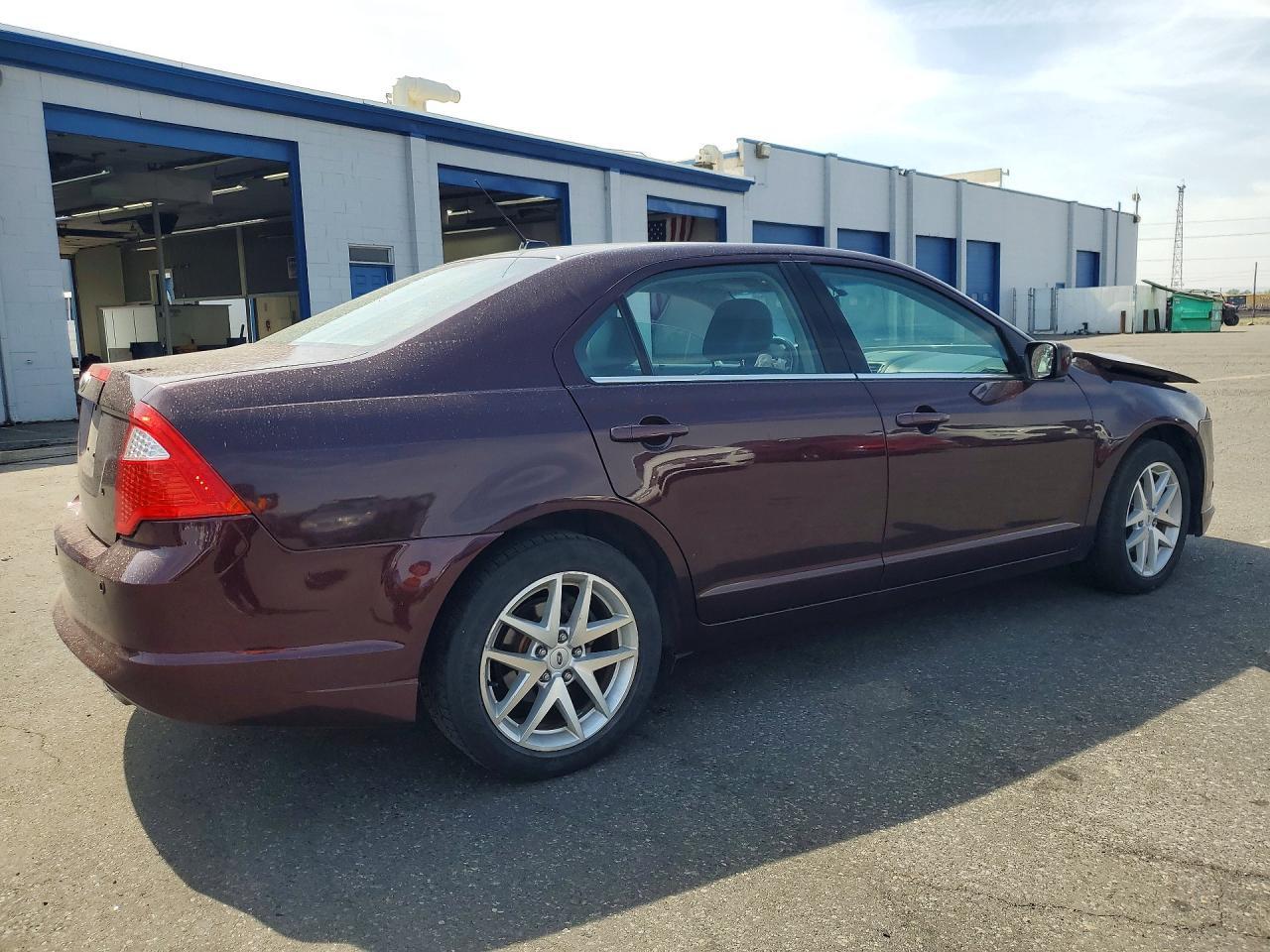 2011 Ford Fusion - Image 3