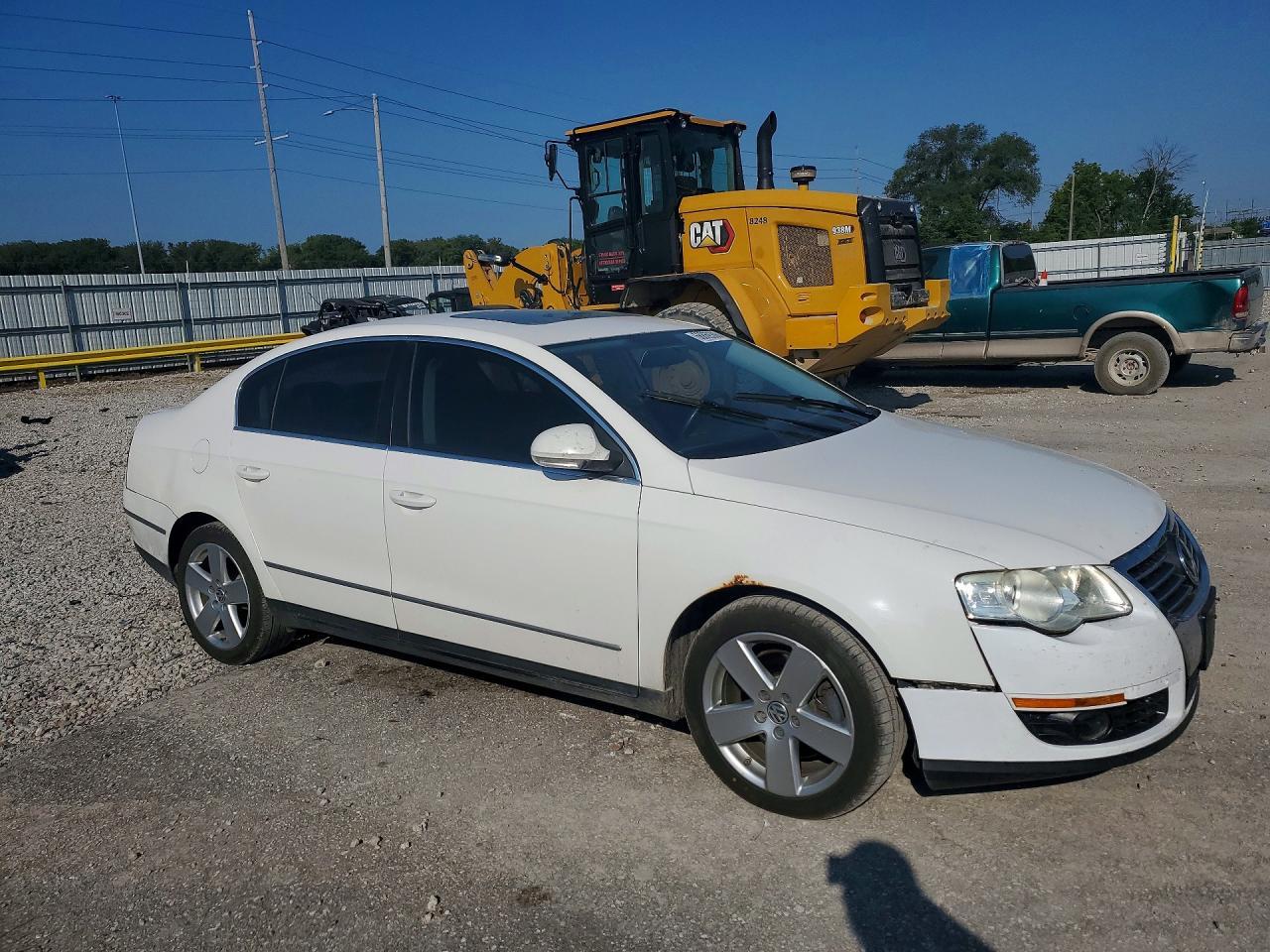 2008 Volkswagen Passat Komfort - Image 4