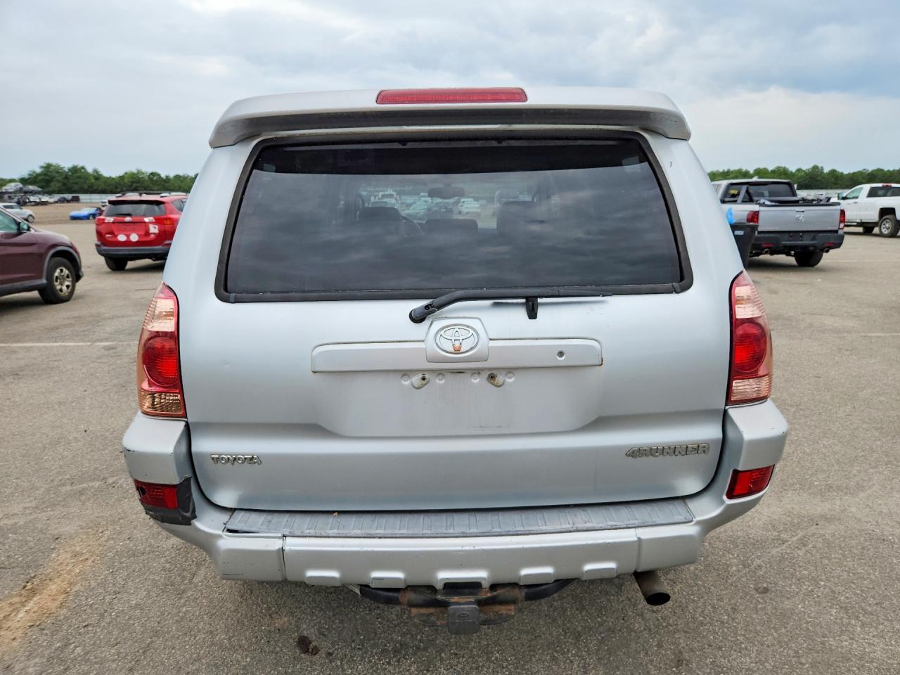 2003 Toyota 4Runner Limited - Image 6