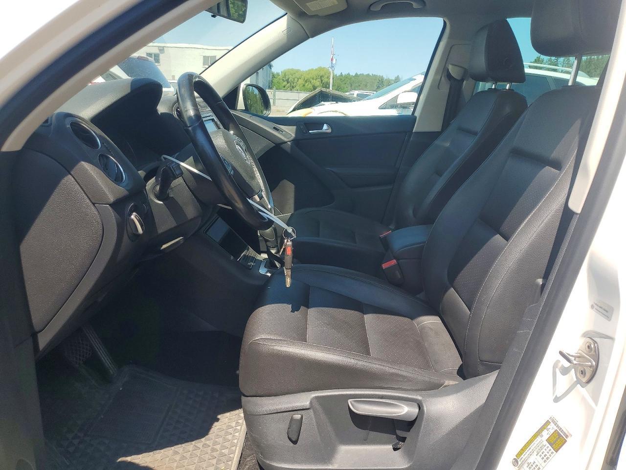 2013 Volkswagen Tiguan S - Image 7