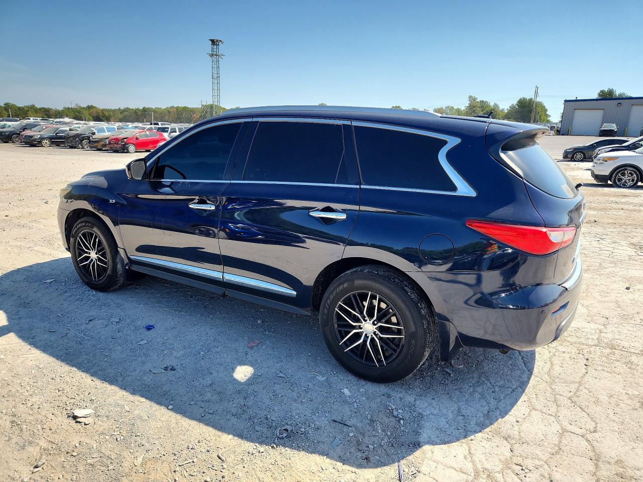 2015 Infiniti Qx60 Base - Image 2