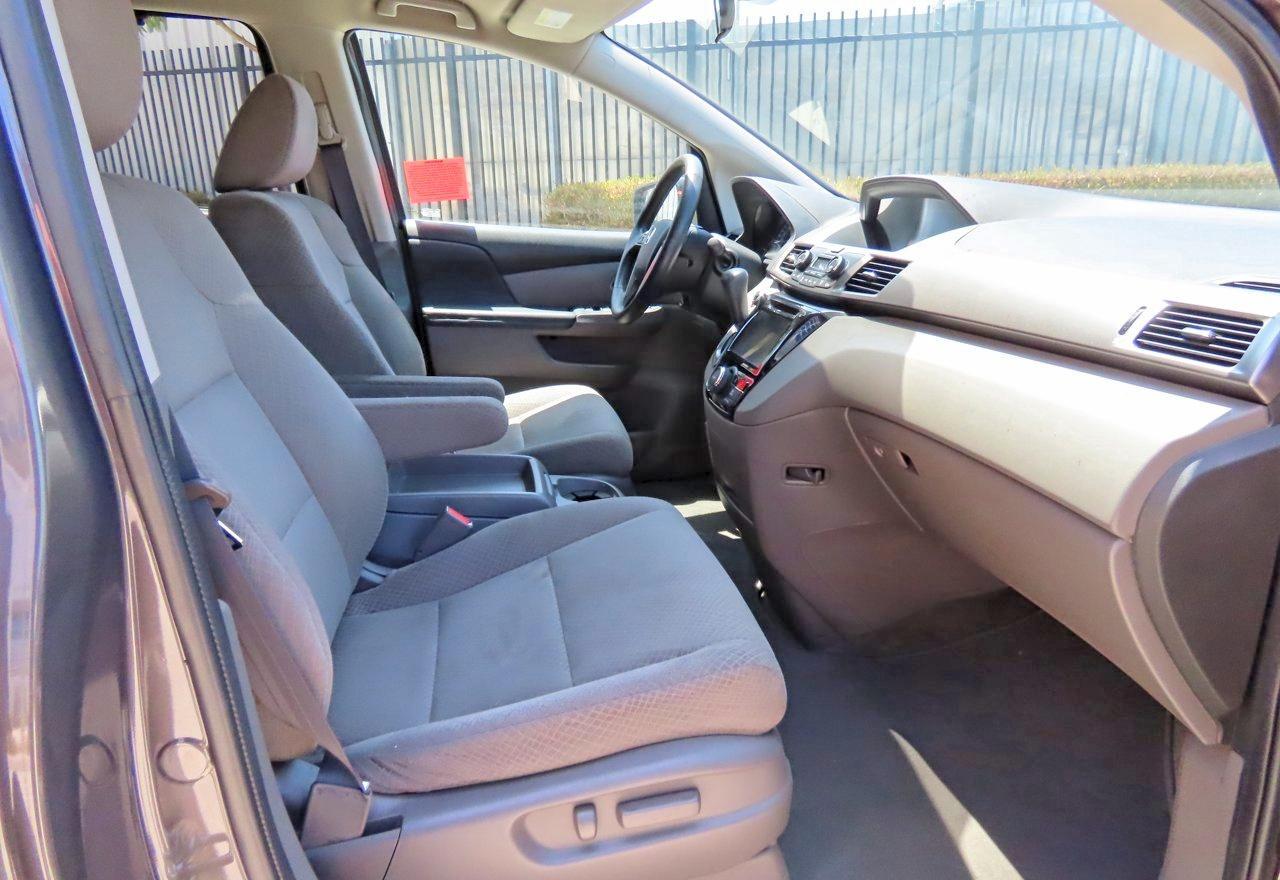 2015 Honda Odyssey Ex - Image 5