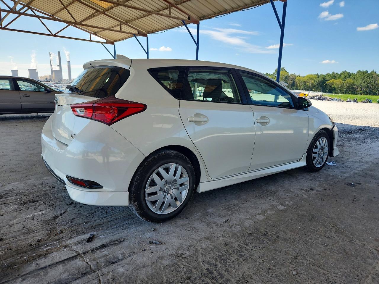 2017 Toyota Corolla Im Base - Image 3