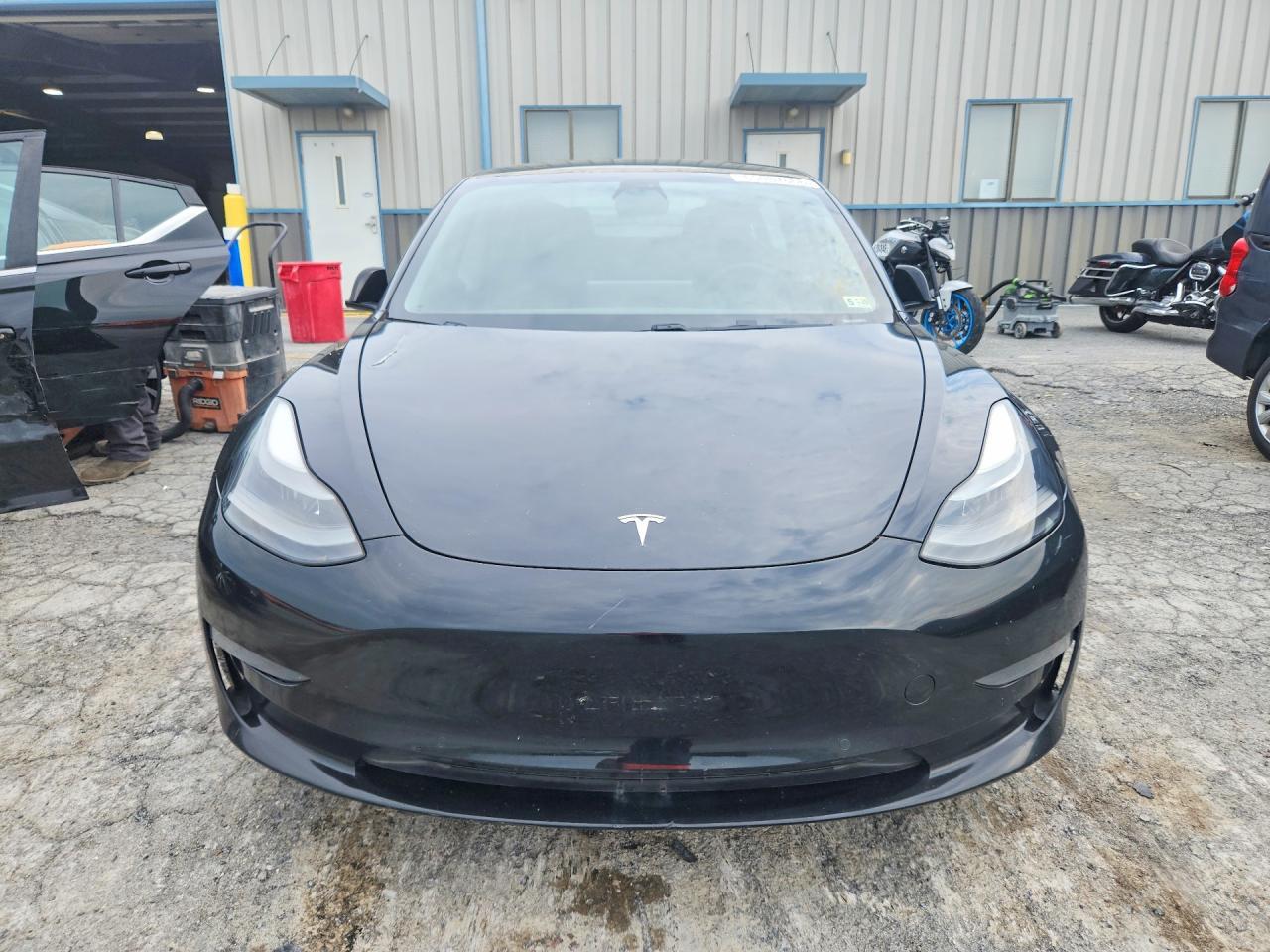 2021 Tesla Model 3 - Image 5