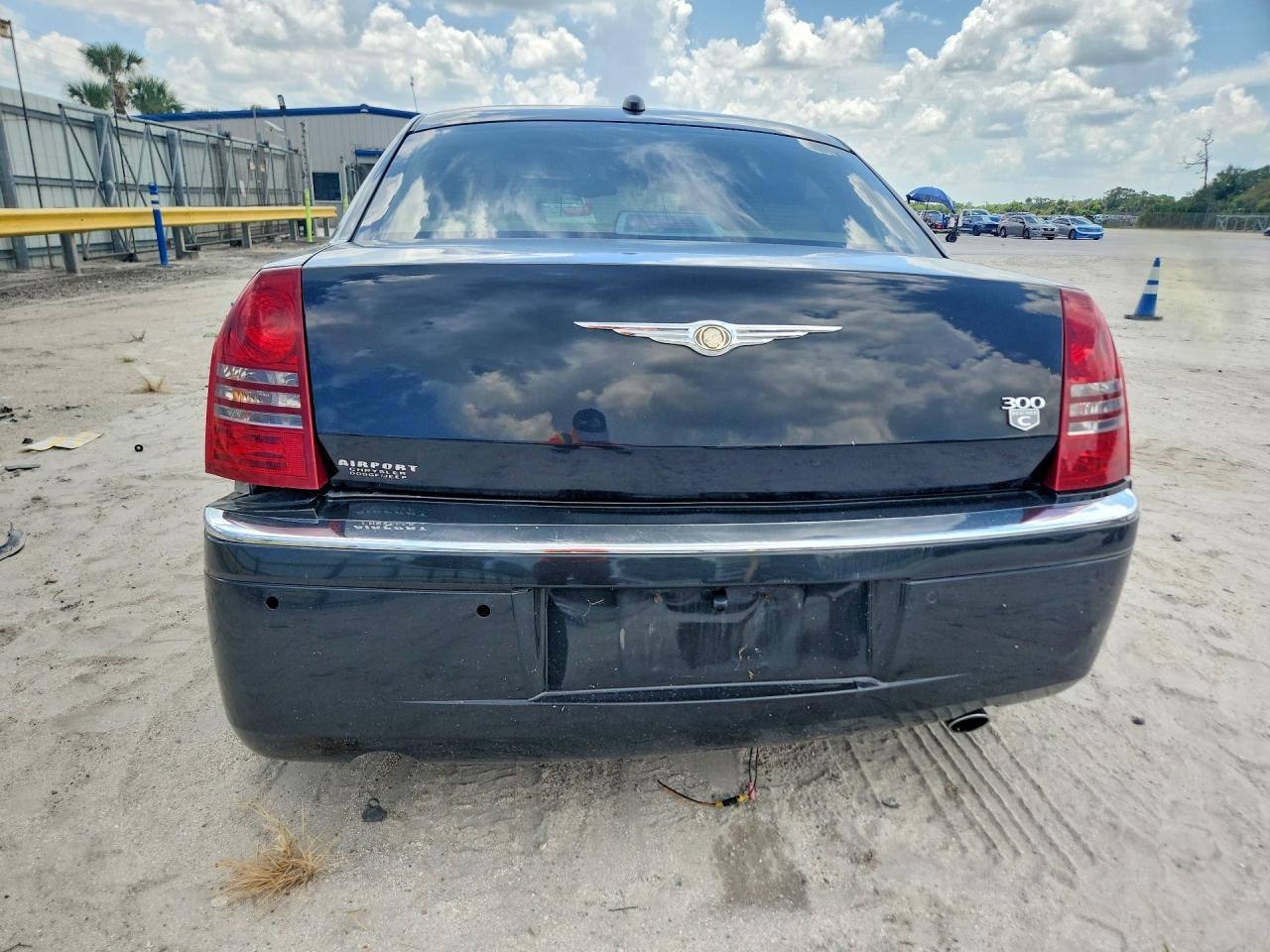 2006 Chrysler 300C - Фото 6