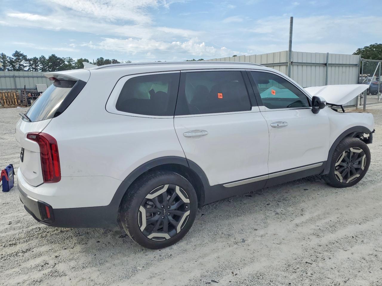 2025 Kia Telluride S - Фото 3