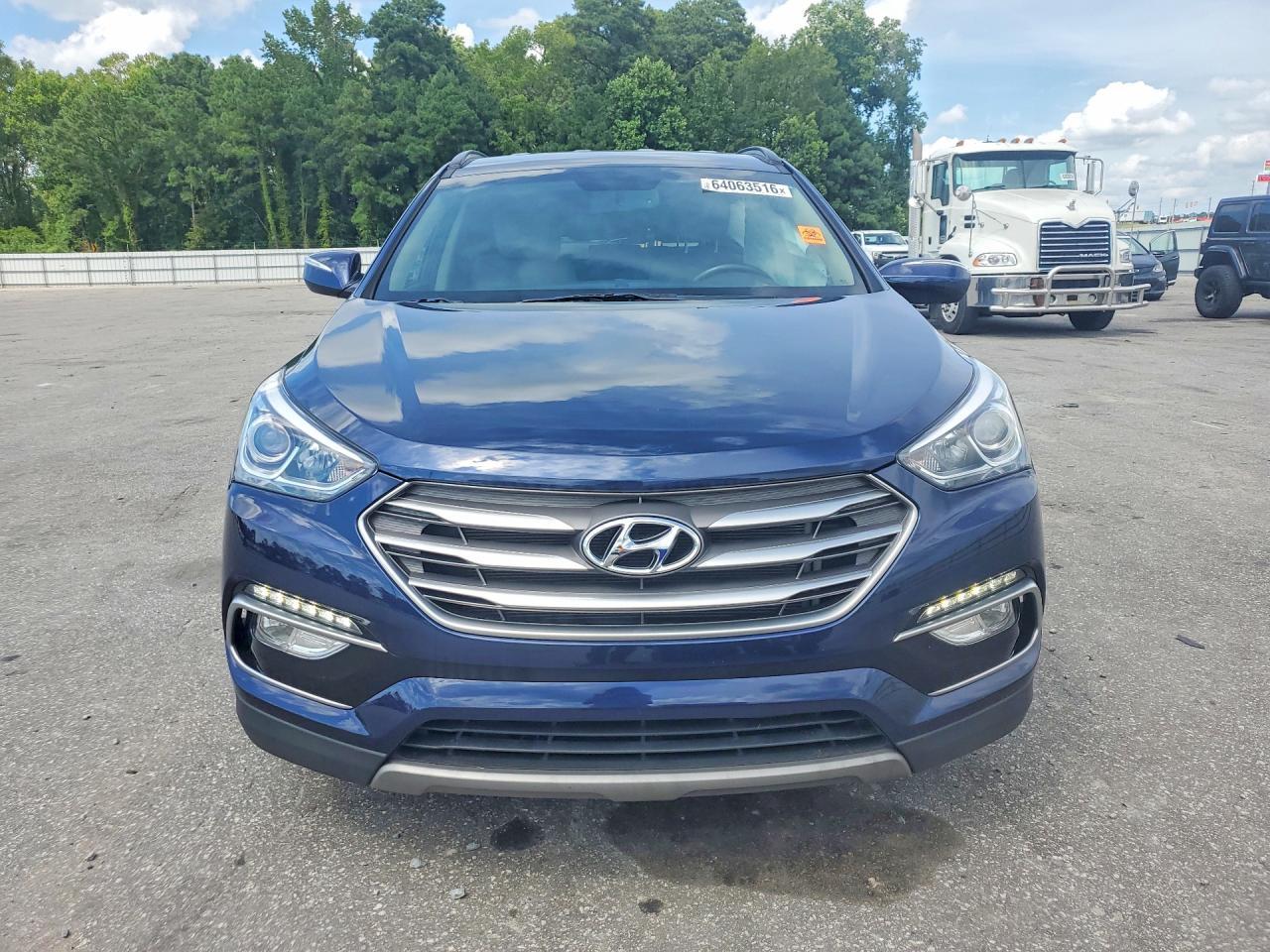 2017 Hyundai Santa Fe Sport 2.4L - Фото 5