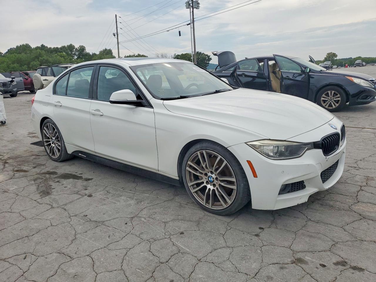 2015 BMW 335 I - Image 4