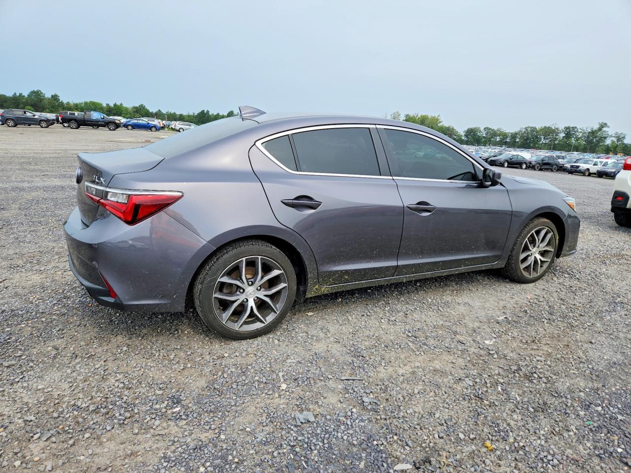 2022 Acura Ilx Premium - Image 3