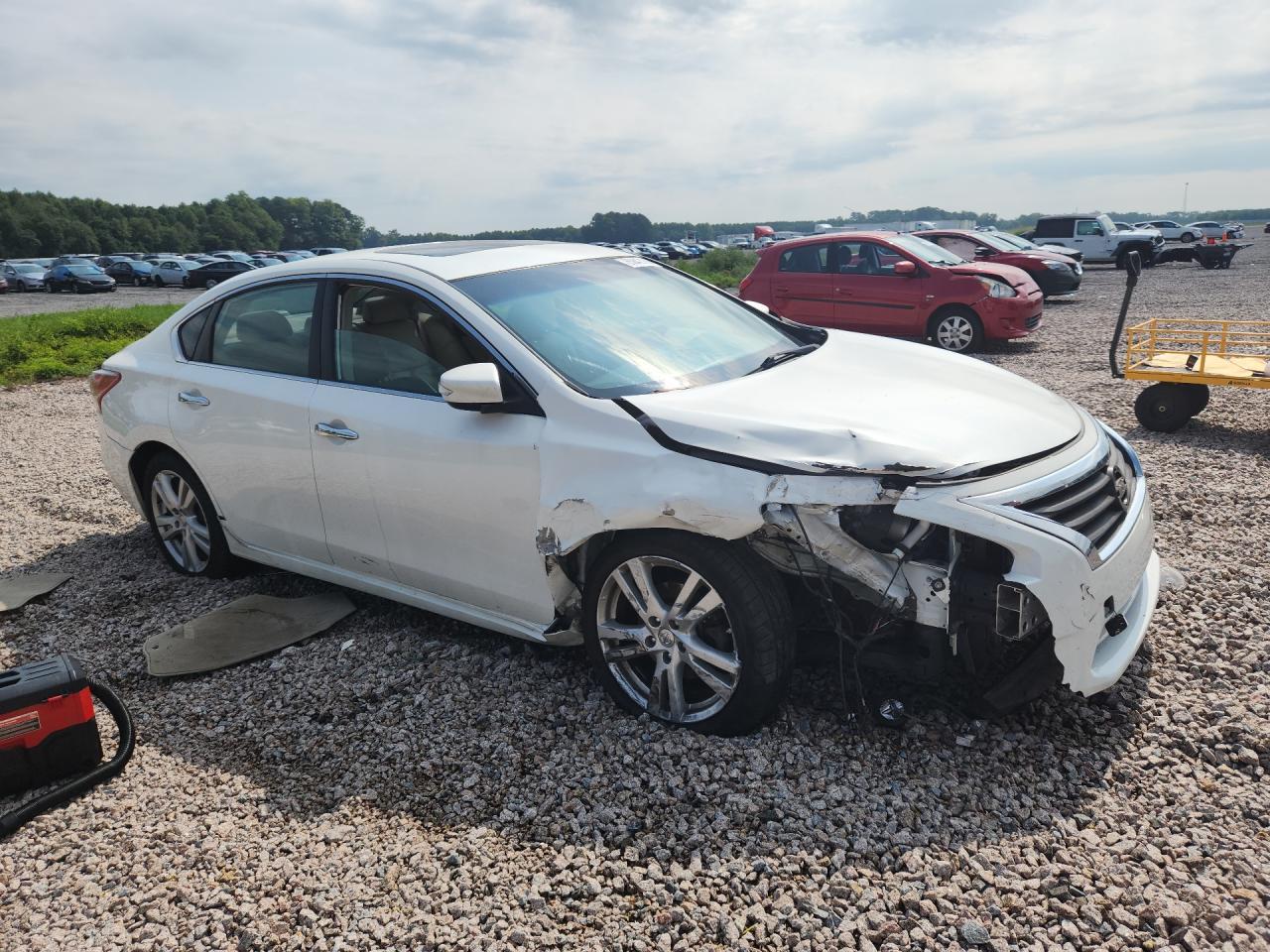 2013 Nissan Altima 3.5 S - Image 4