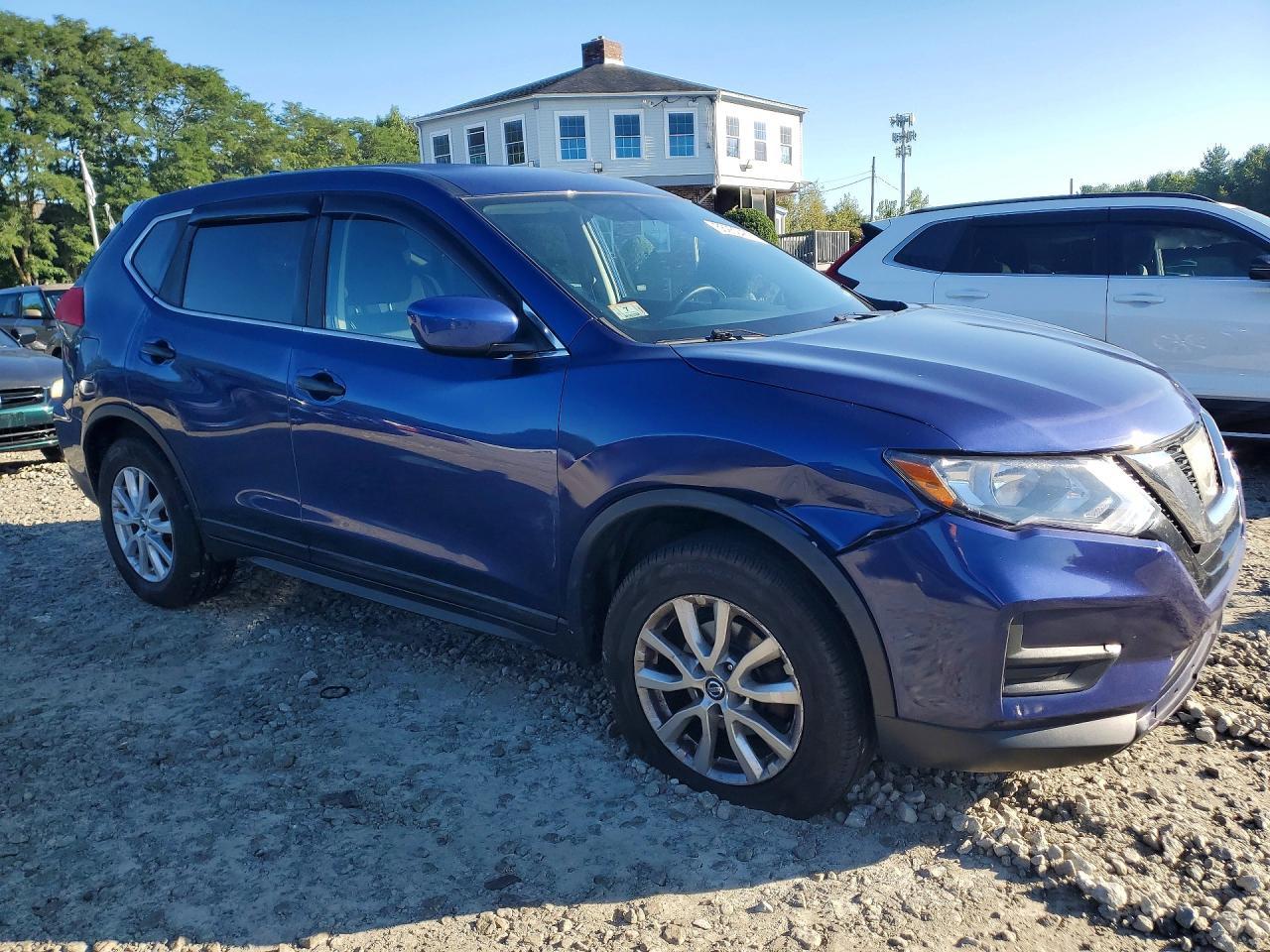 2017 Nissan Rogue S - Фото 4