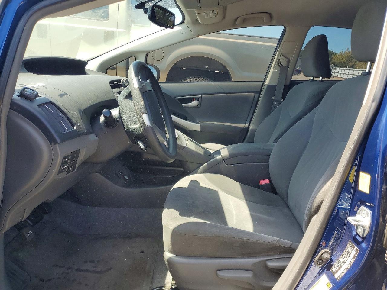 2010 Toyota Prius Ii - Image 7