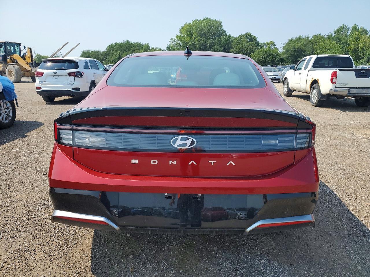 2025 Hyundai Sonata Sel - Image 6