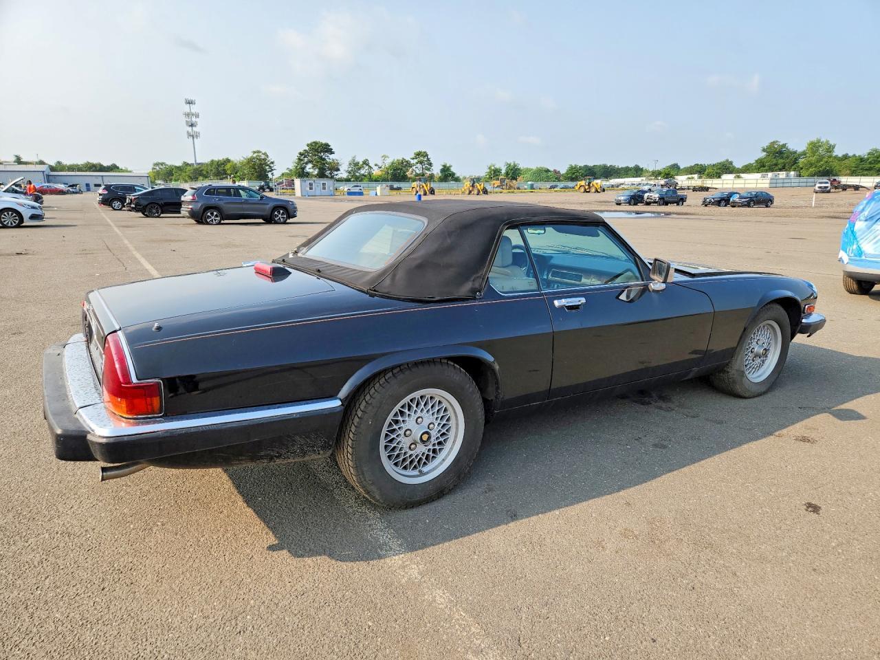 1989 Jaguar Xjs - Image 5